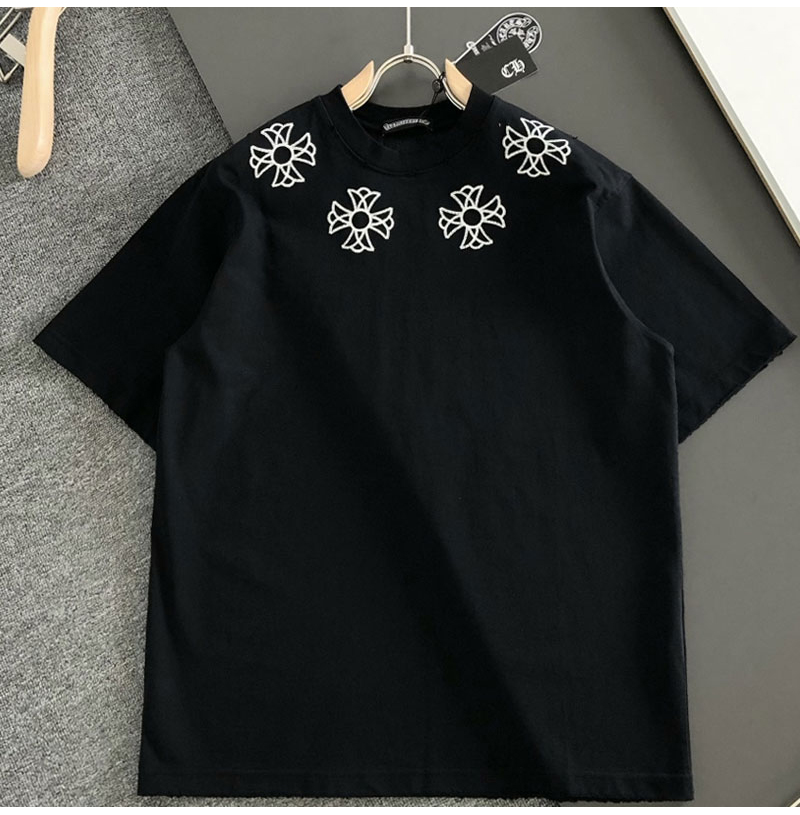 CHROME HEARTS-04135 크롬 하츠  2026SS 최신 자수 크루넥 패션 반팔 티셔츠