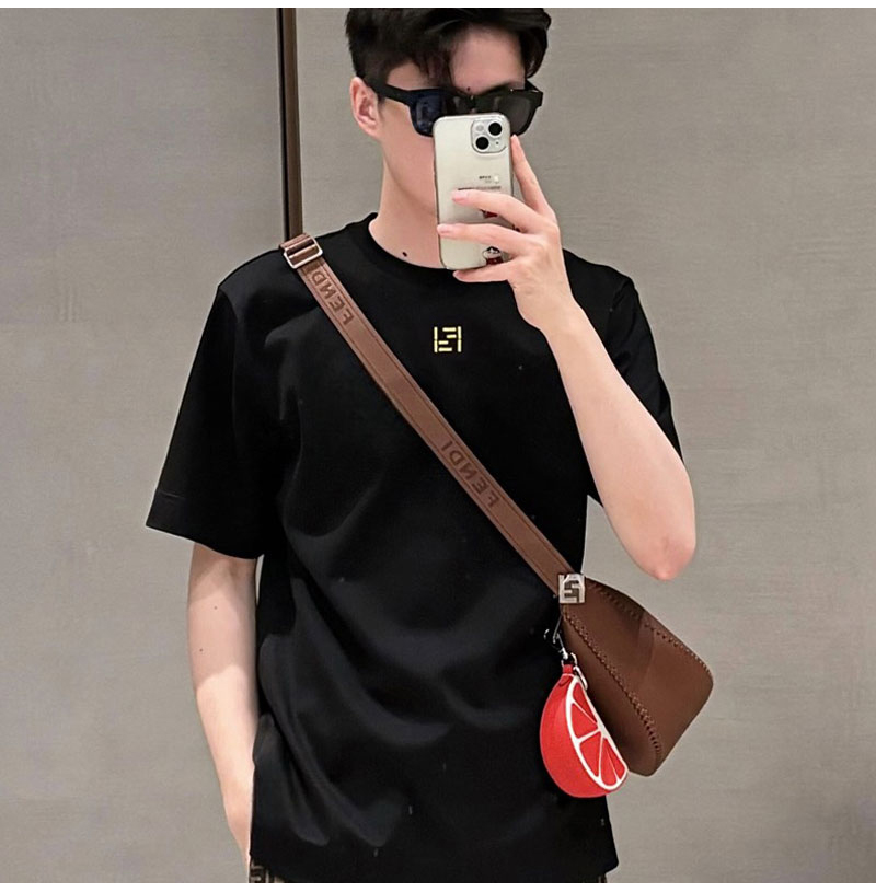 FENDI-04024 펜디 2026년 봄/여름 신상 반팔티 남녀공용