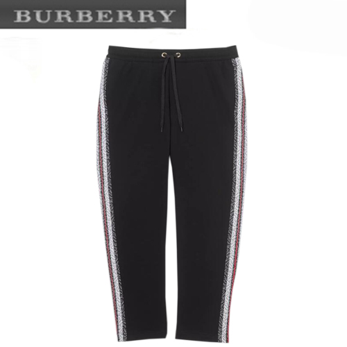 BURBERRY-80269411 버버리 블랙 모노그램 스트라이프 패널 코튼 트랙팬츠