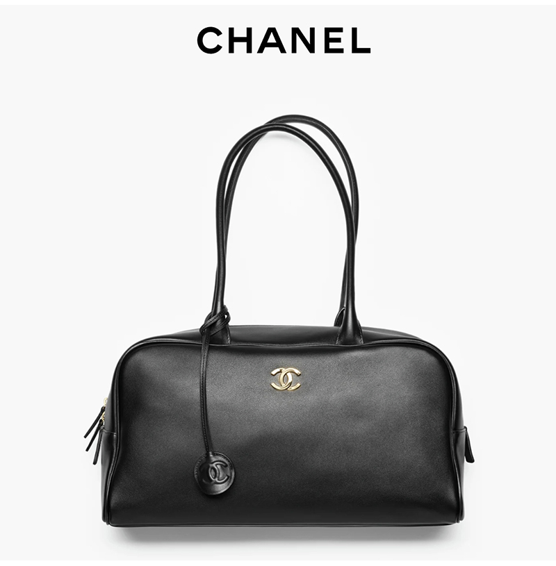 [스페셜오더]CHANEL- AS6211 2026 봄 여름 라지 볼링 백 블랙